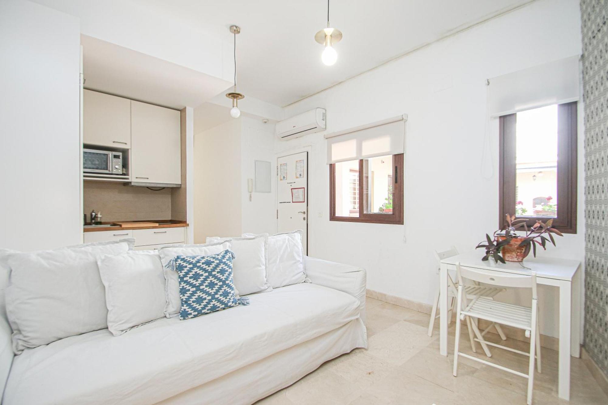 Charming Apt In The Center - 10M Walk Isla Magica Seville Luaran gambar
